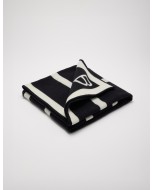 B-logo cashmere throw, wool throw, cashmere throw